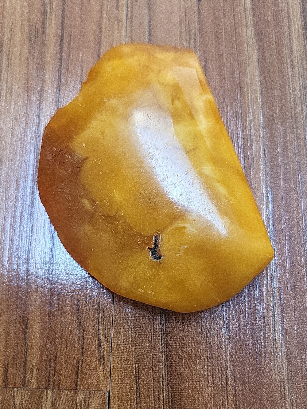 Polished Amber Stone in Honey Yellow - Natural Stone Jewelry